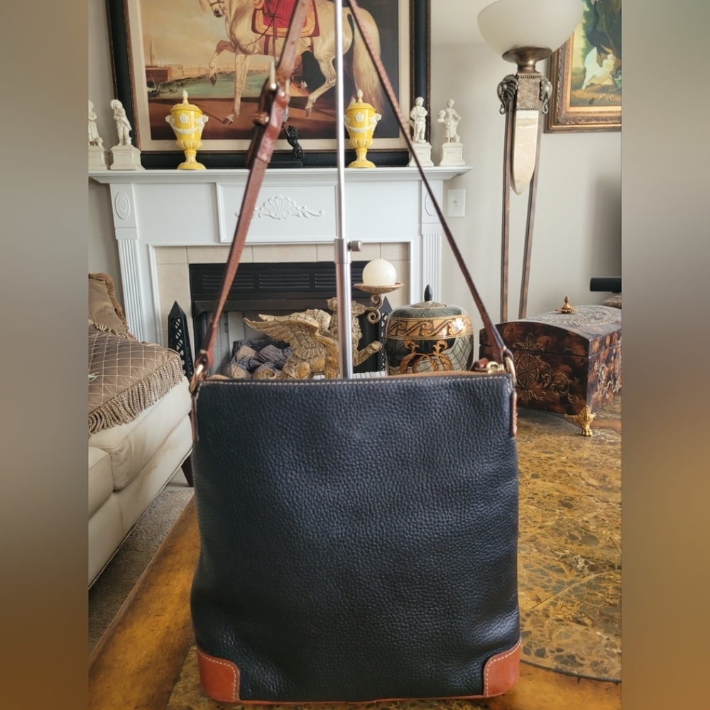Dooney & Bourke Black and Brown Bag - Picture 2 of 12
